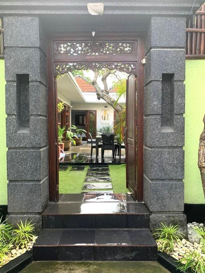 Vino - Legian - 3 Bedroom, 3 Bathroom Private Villa Seminyak (Bali)