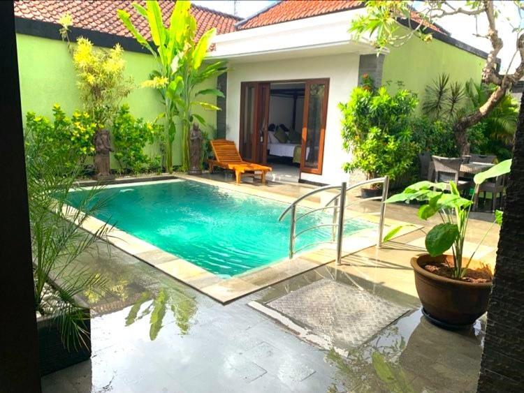 Vino - Legian - 3 Bedroom, 3 Bathroom Private Villa Seminyak (Bali)